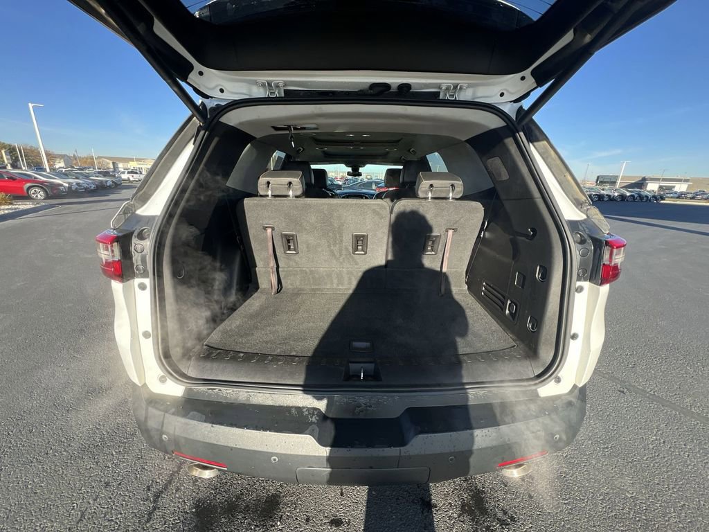 Used 2019 Chevrolet Traverse RS w/ LPO, Floor Liner Package image 27