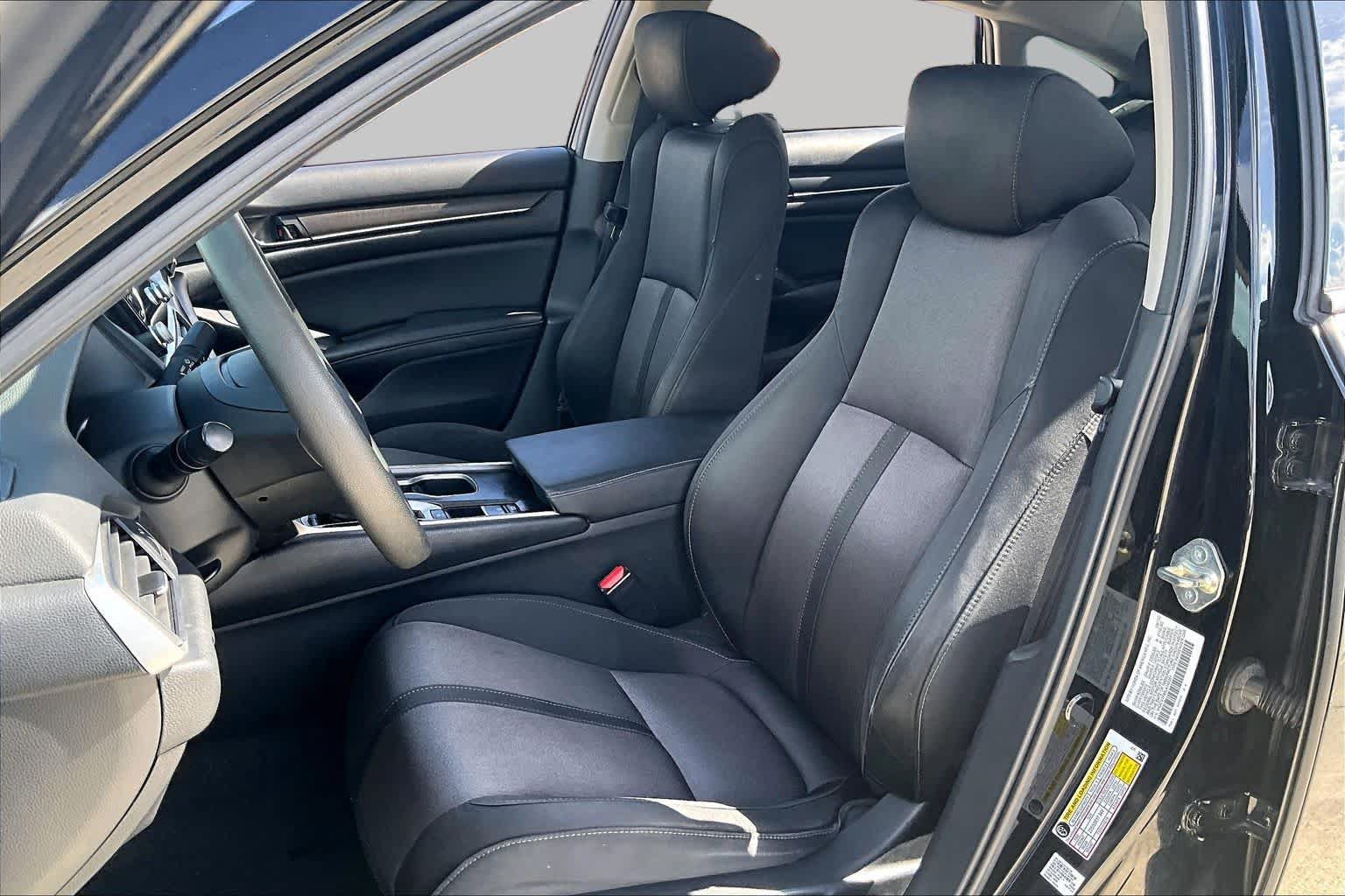 Used 2020 Honda Accord EX image 7