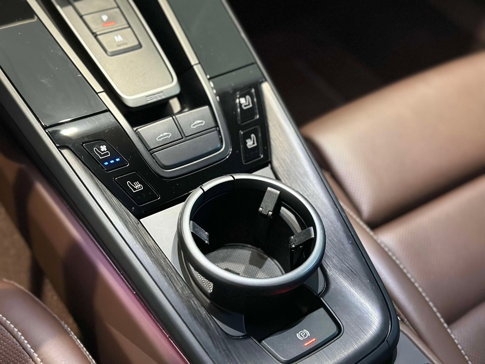 Used 2023 Porsche 911 Targa 4 GTS image 22