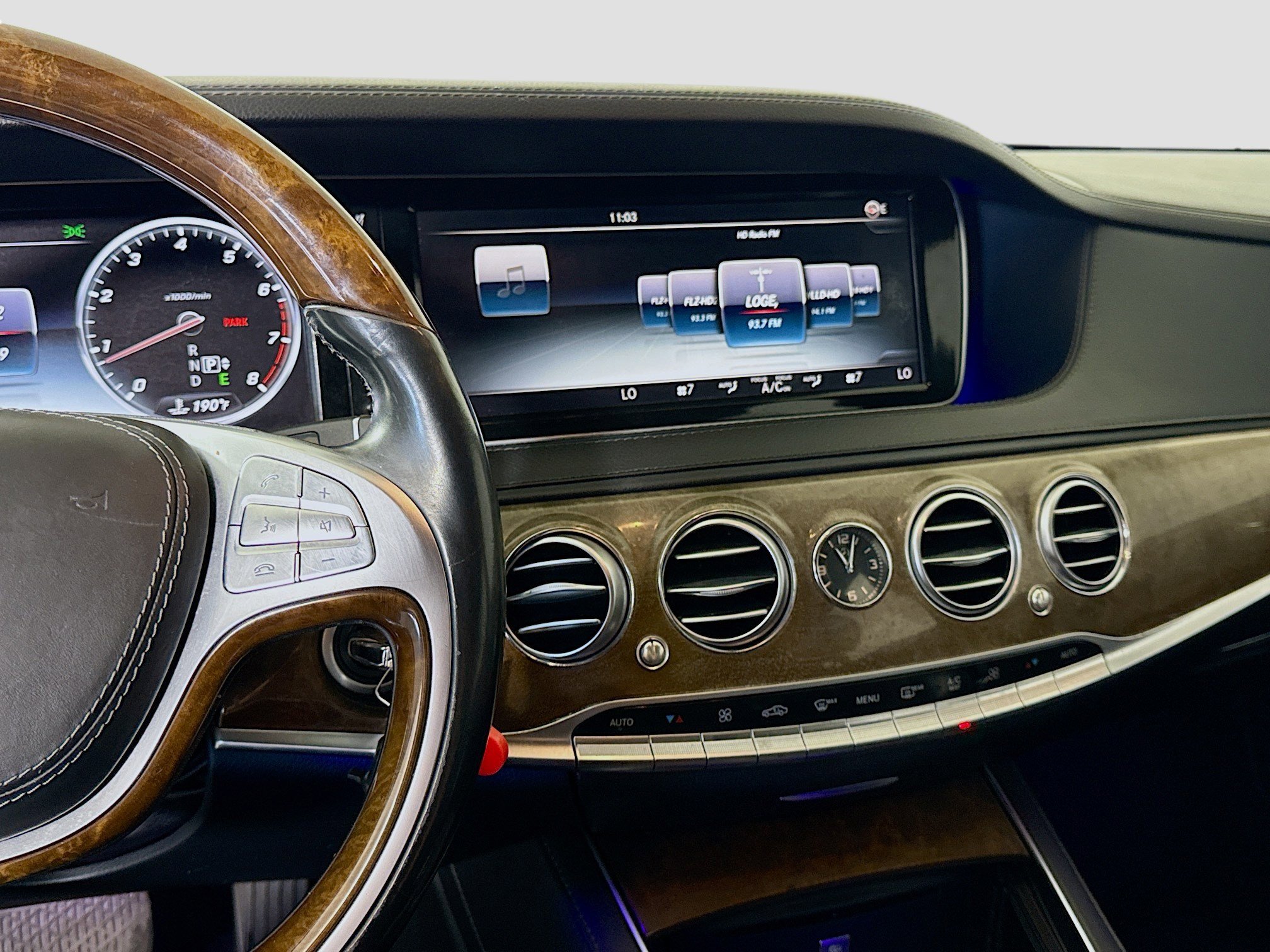Used 2015 Mercedes-Benz S 550 4MATIC Sedan image 18