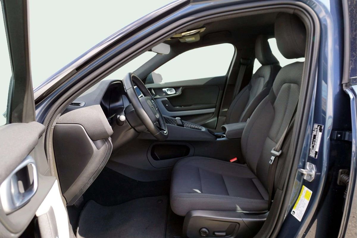 Used 2022 Polestar Polestar 2 image 16