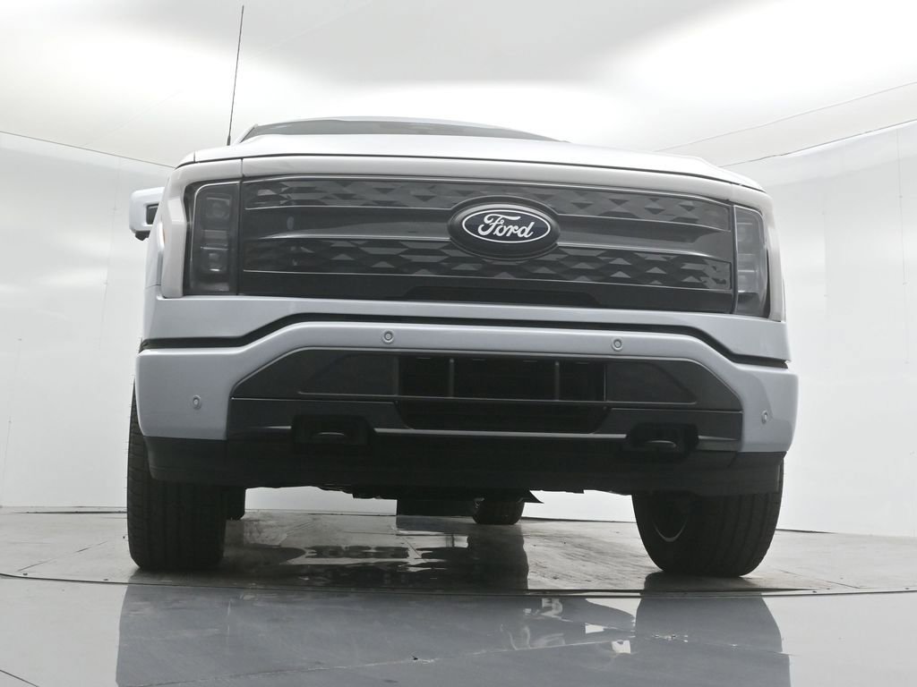 New 2025 Ford F150 Lightning Platinum w/ Dark Elements Package image 48