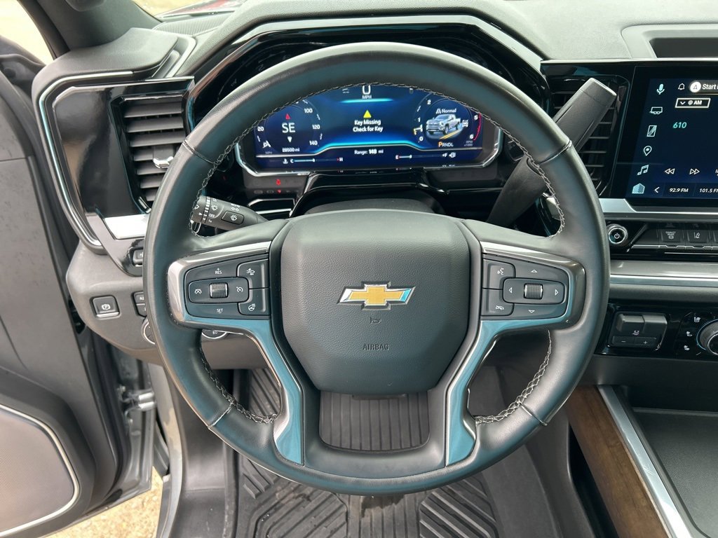 Certified 2025 Chevrolet Silverado 2500 High Country w/ High Country Premium Package image 13