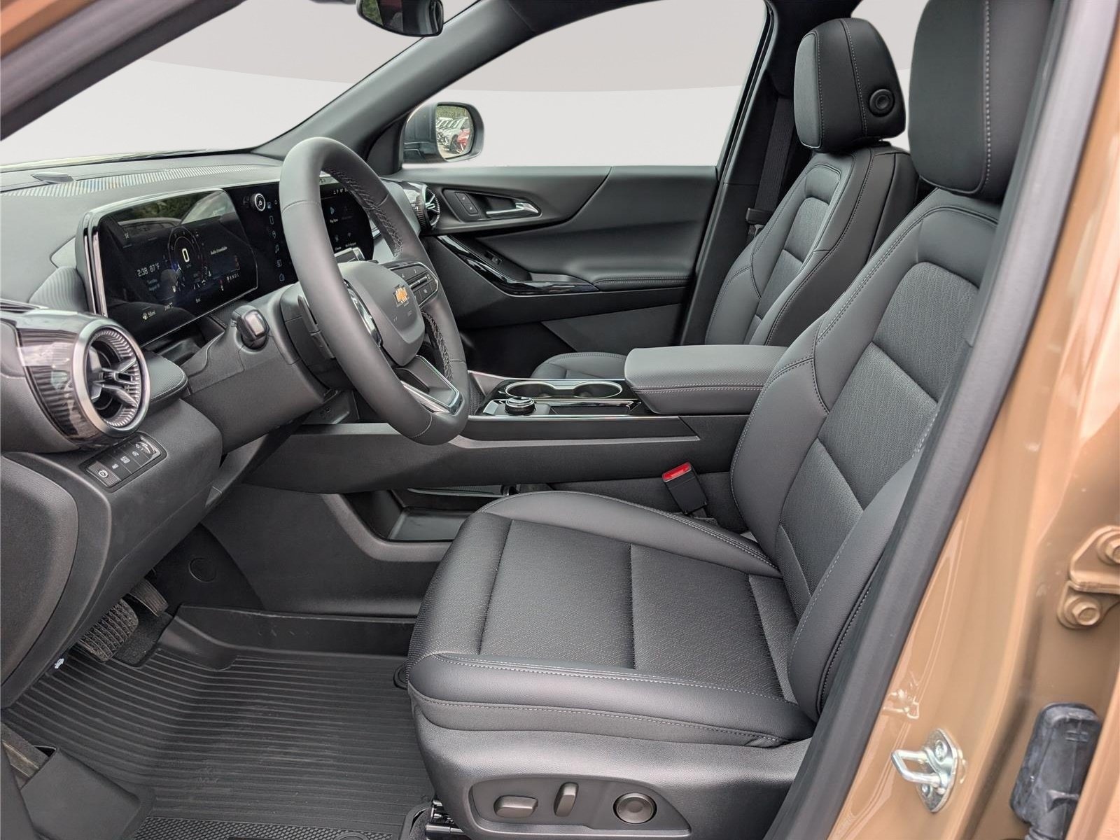 New 2027 Chevrolet Equinox LT w/ Convenience Package II AWD/4WD image 11