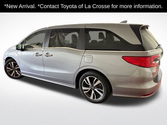 Used 2024 Honda Odyssey Touring image 2
