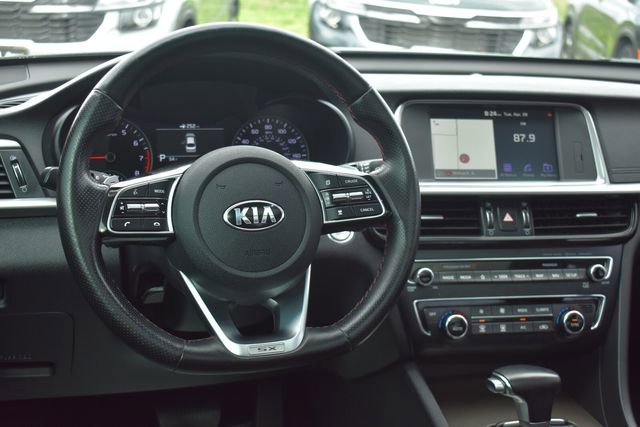 Used 2020 Kia Optima SX FWD image 22
