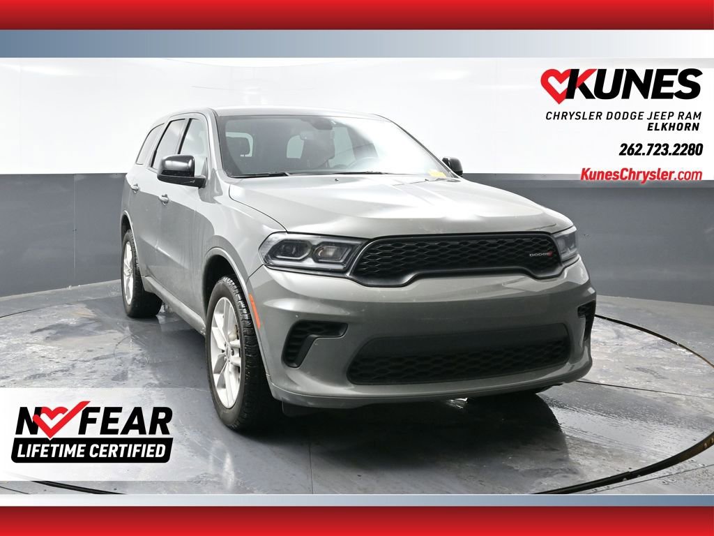Used 2023 Dodge Durango GT image 1