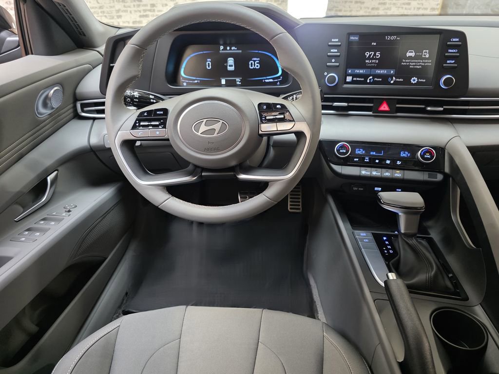 New 2026 Hyundai Elantra Sport FWD image 14