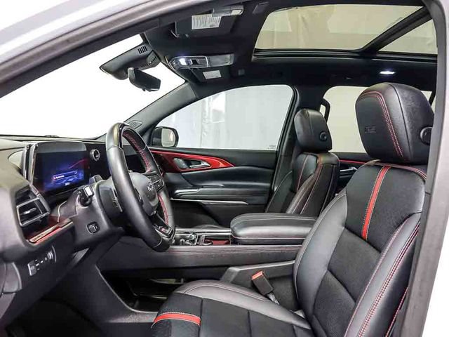Certified 2024 Chevrolet Traverse RS w/ LPO, Floor Liner Package AWD/4WD image 13