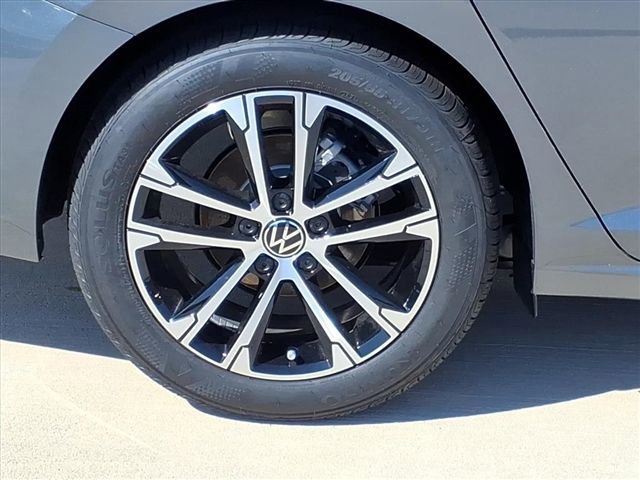 New 2026 Volkswagen Jetta Sport FWD image 5