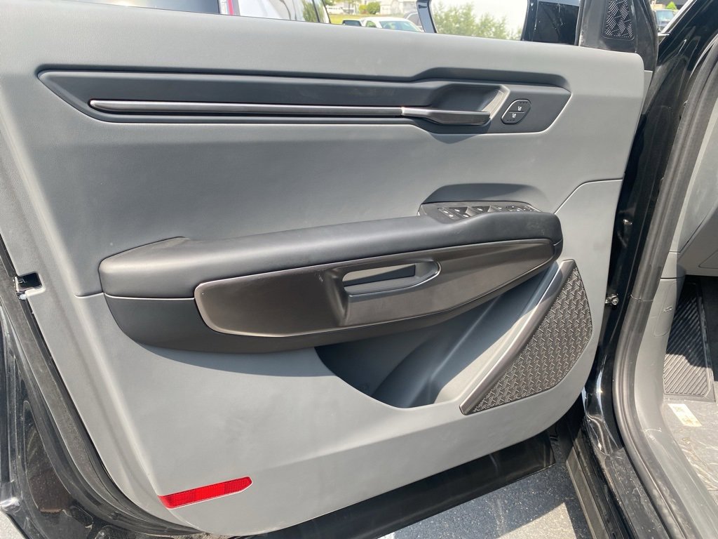 New 2026 Kia EV9 Light image 14