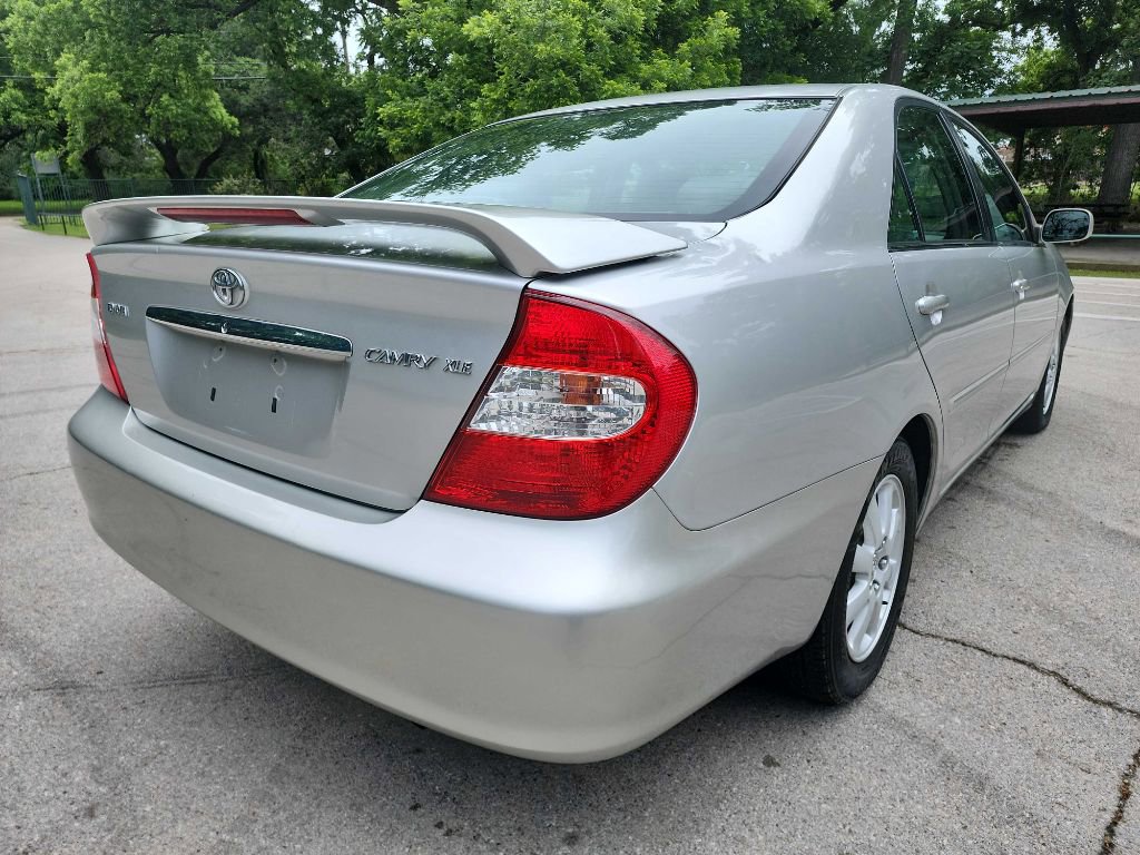 Used 2002 Toyota Camry LE FWD image 8
