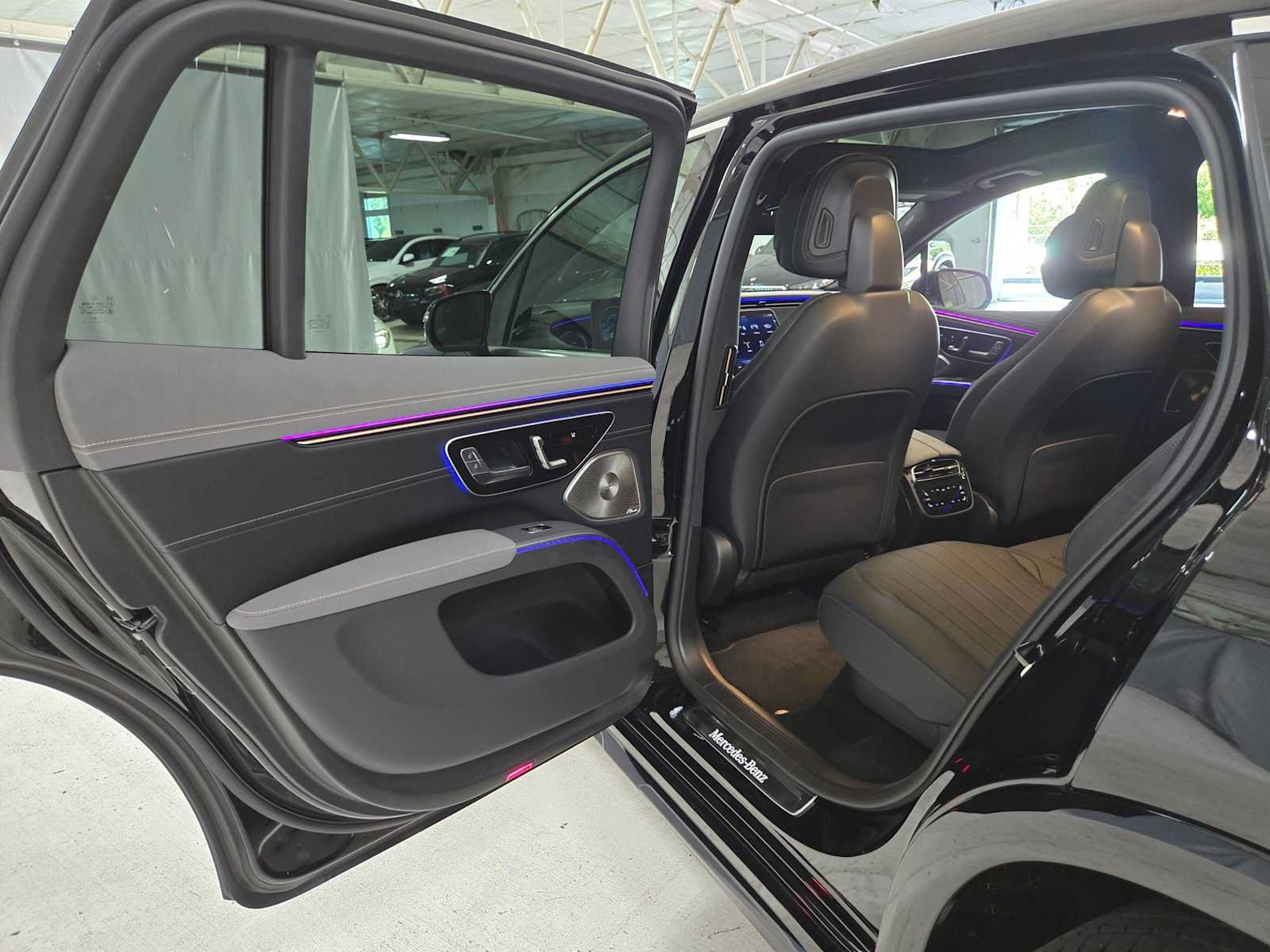 Used 2023 Mercedes-Benz EQS 450+ 4MATIC SUV image 15