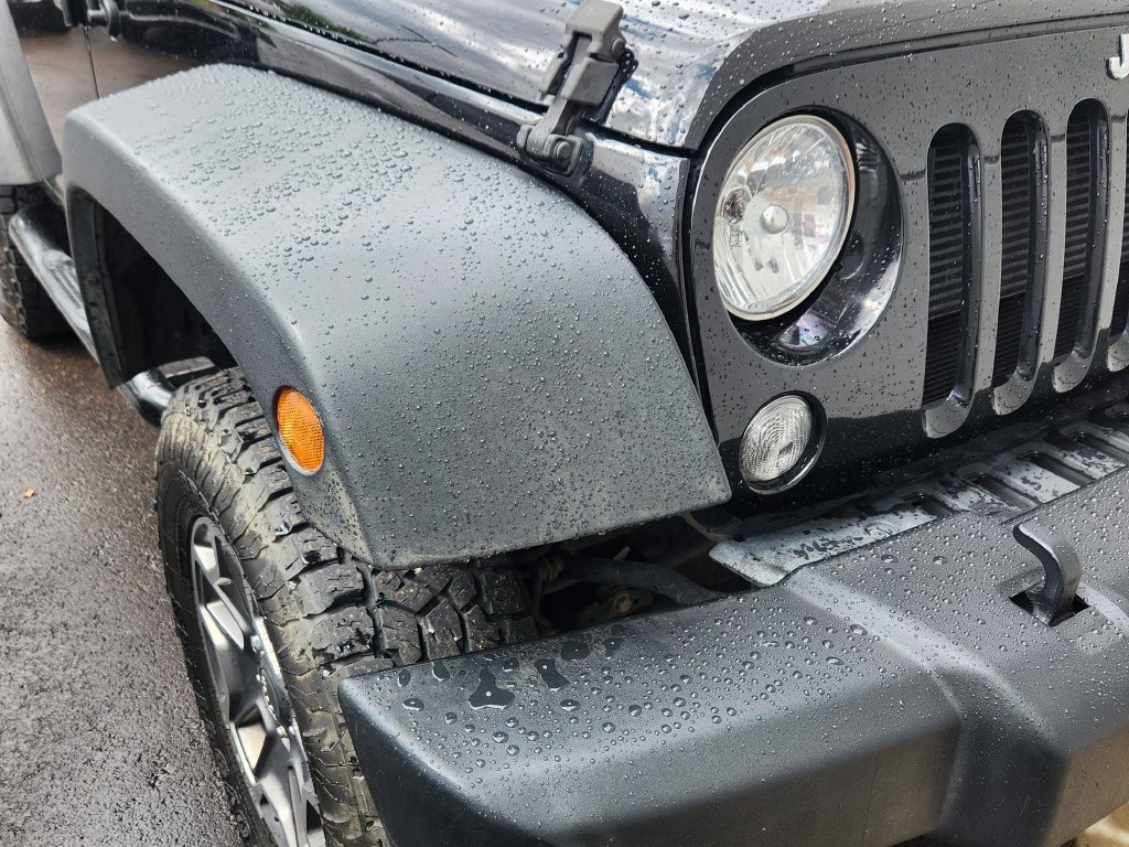 Used 2014 Jeep Wrangler Sport AWD/4WD image 11