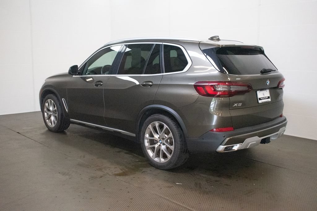 Used 2022 BMW X5 xDrive40i w/ Premium Package AWD/4WD image 6