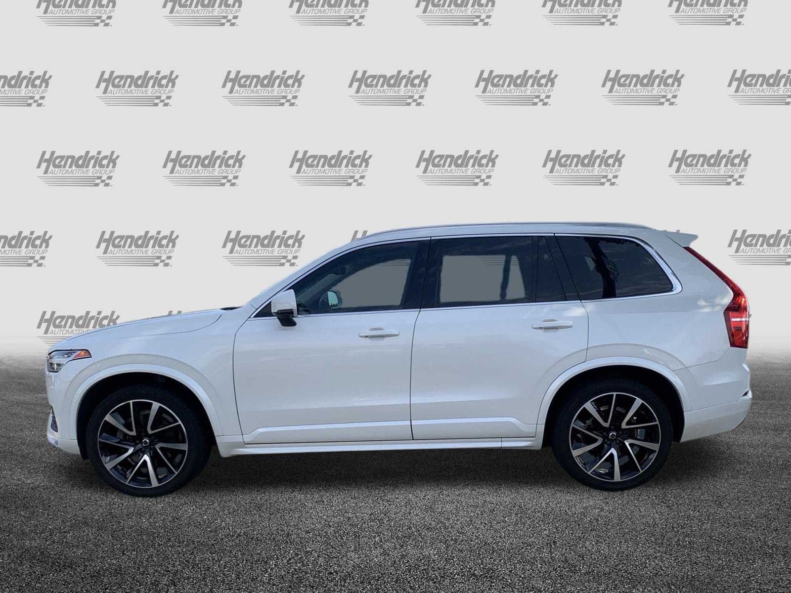 Used 2020 Volvo XC90 T6 Momentum w/ Protection Package AWD/4WD image 7