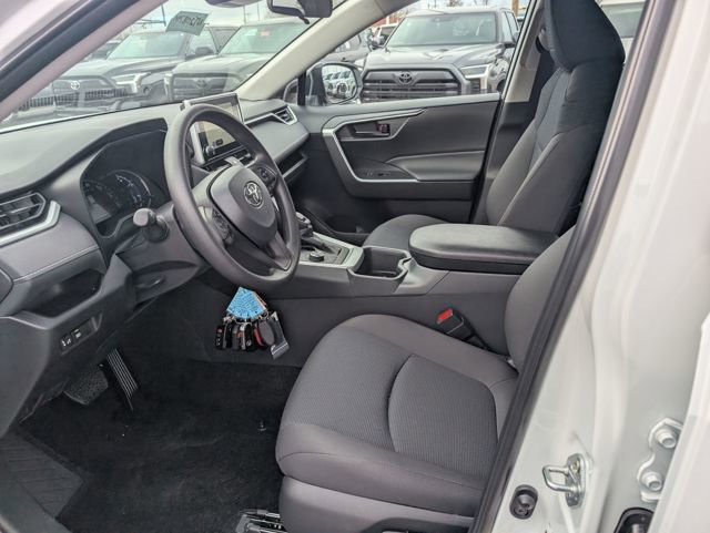 Used 2025 Toyota RAV4 LE image 14