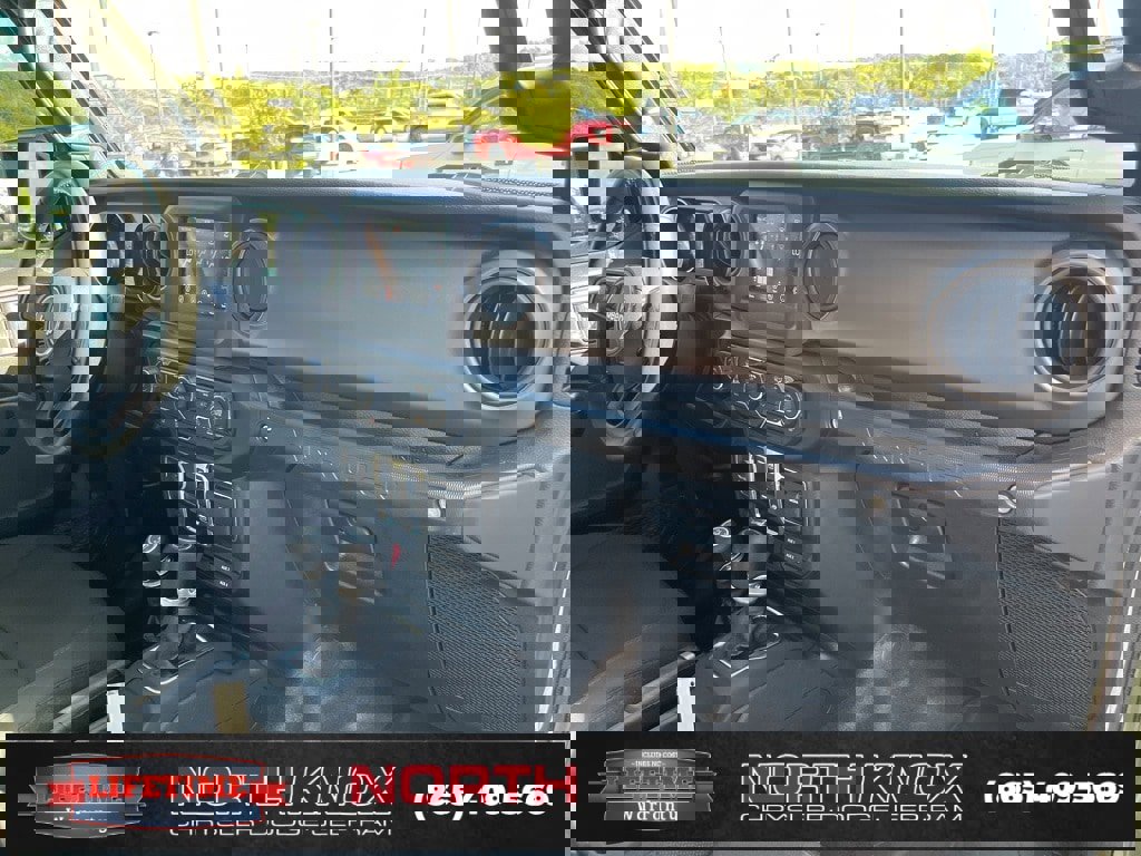 Used 2022 Jeep Wrangler Unlimited Sport image 28