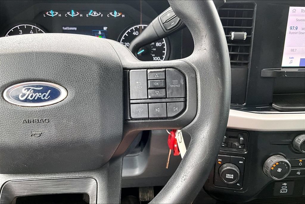 Used 2023 Ford F250 XL w/ Snow Plow Prep Package AWD/4WD image 19