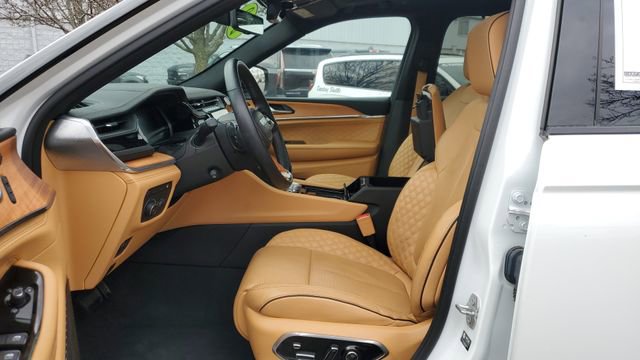 Certified 2022 Jeep Grand Cherokee Summit image 5