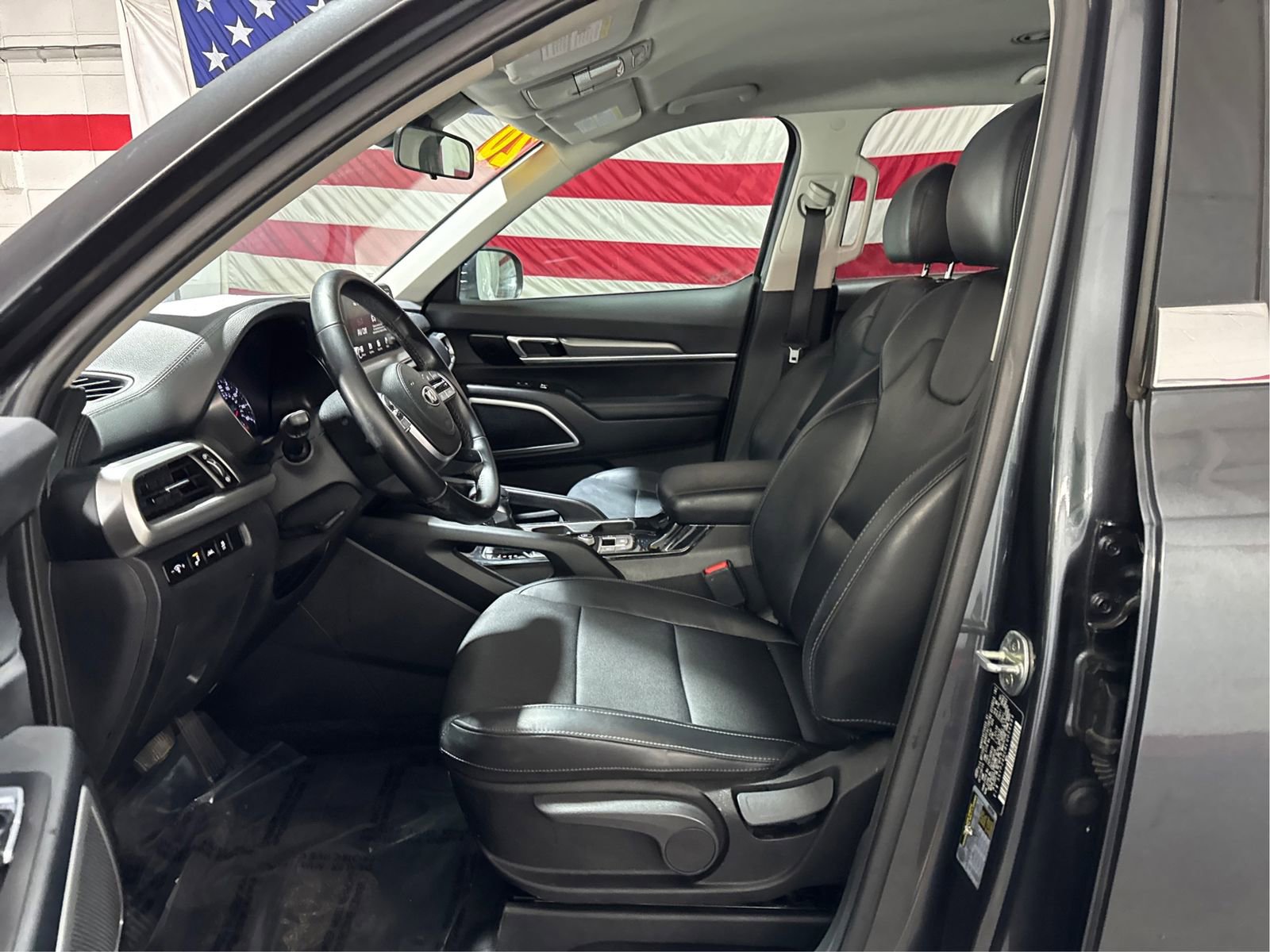 Used 2020 Kia Telluride LX image 9