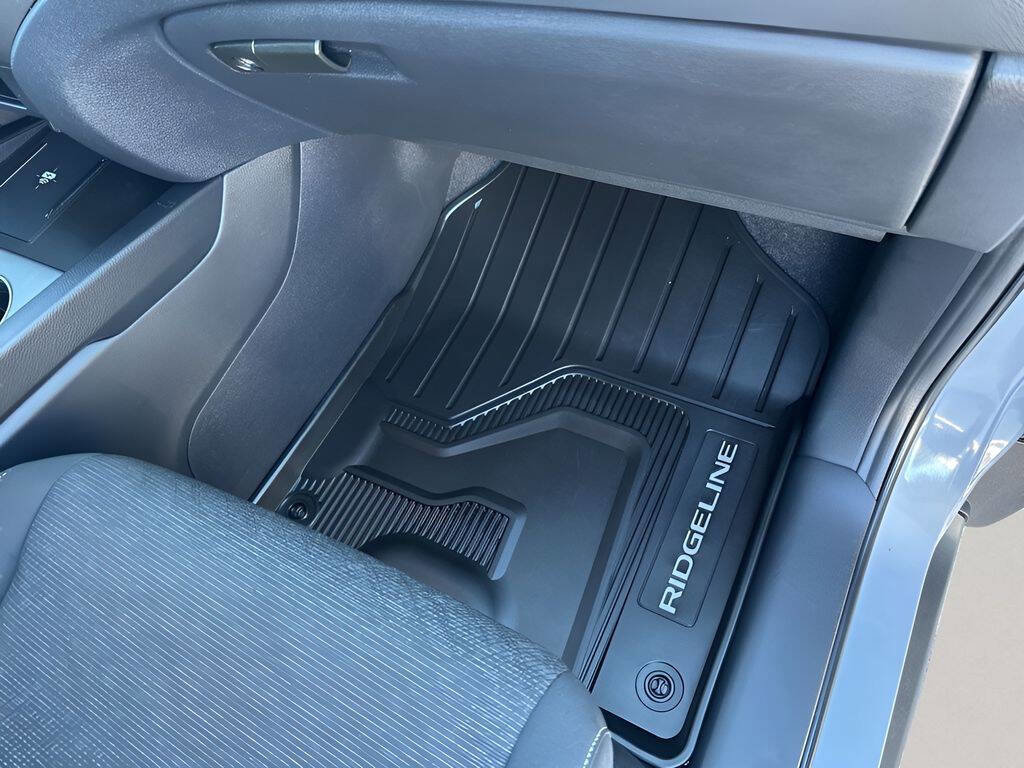 Used 2024 Honda Ridgeline Sport image 29