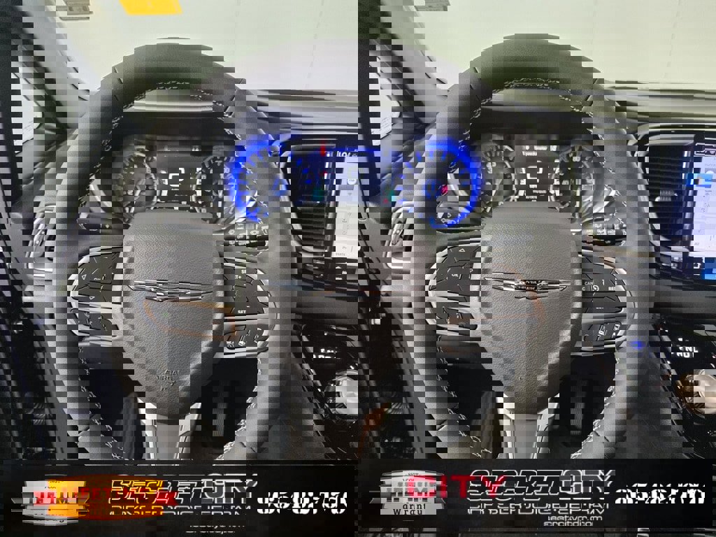 New 2026 Chrysler Voyager LX image 15