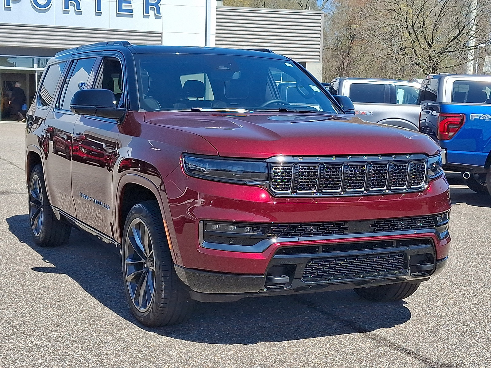 Used 2025 Jeep Grand Wagoneer Series II Obsidian w/ Quick Order Packagew 28T AWD/4WD image 2