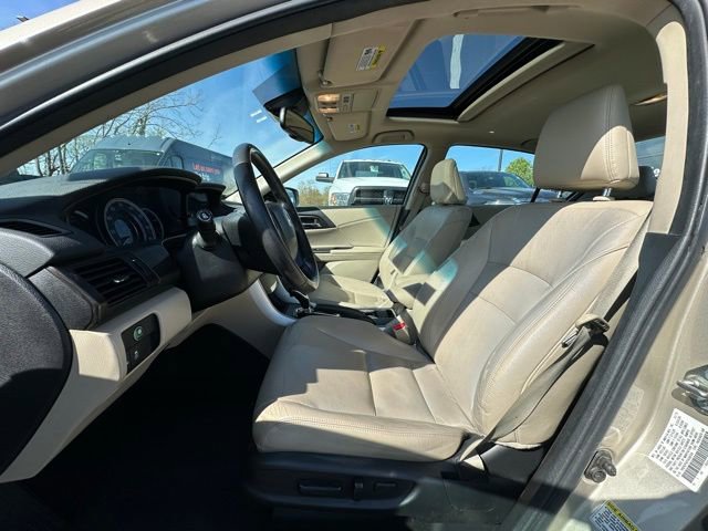 Used 2015 Honda Accord EX-L image 23