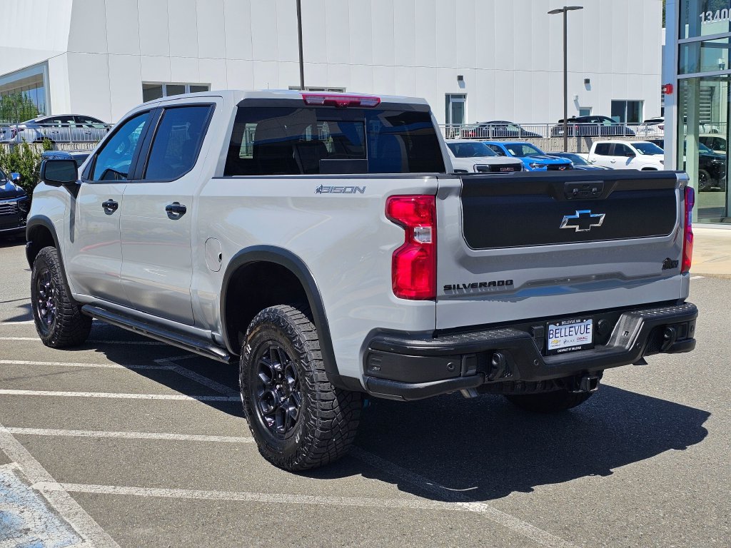 Used 2024 Chevrolet Silverado 1500 ZR2 w/ ZR2 Bison Edition AWD/4WD image 3