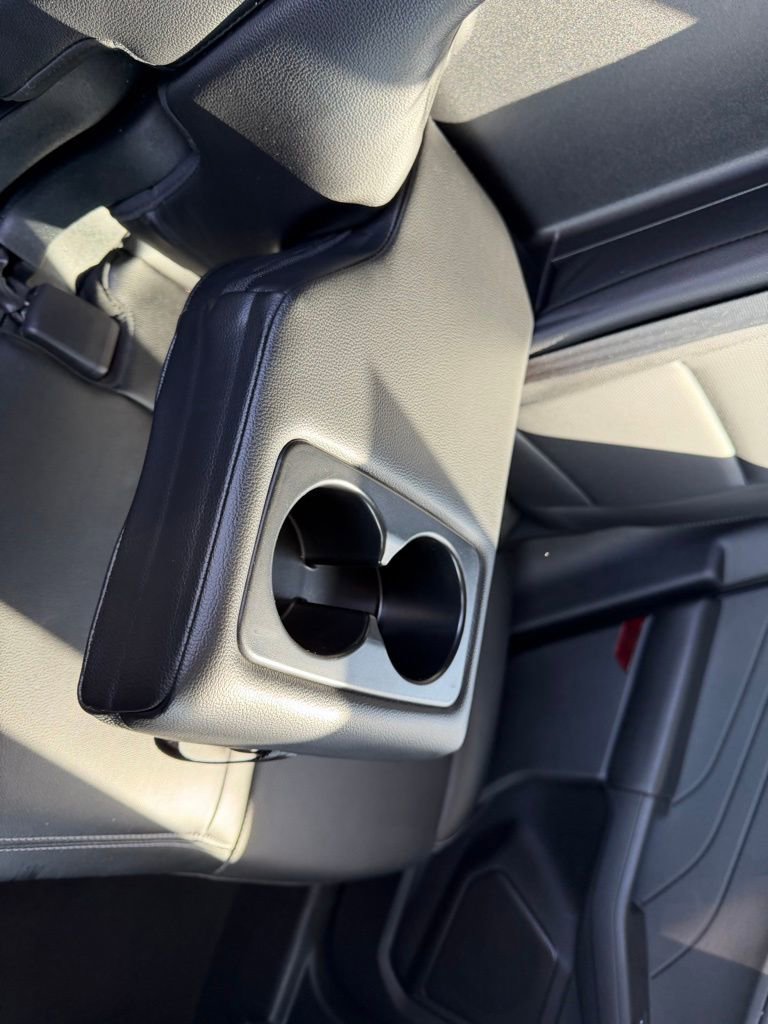 Used 2022 Ford Escape SEL image 37