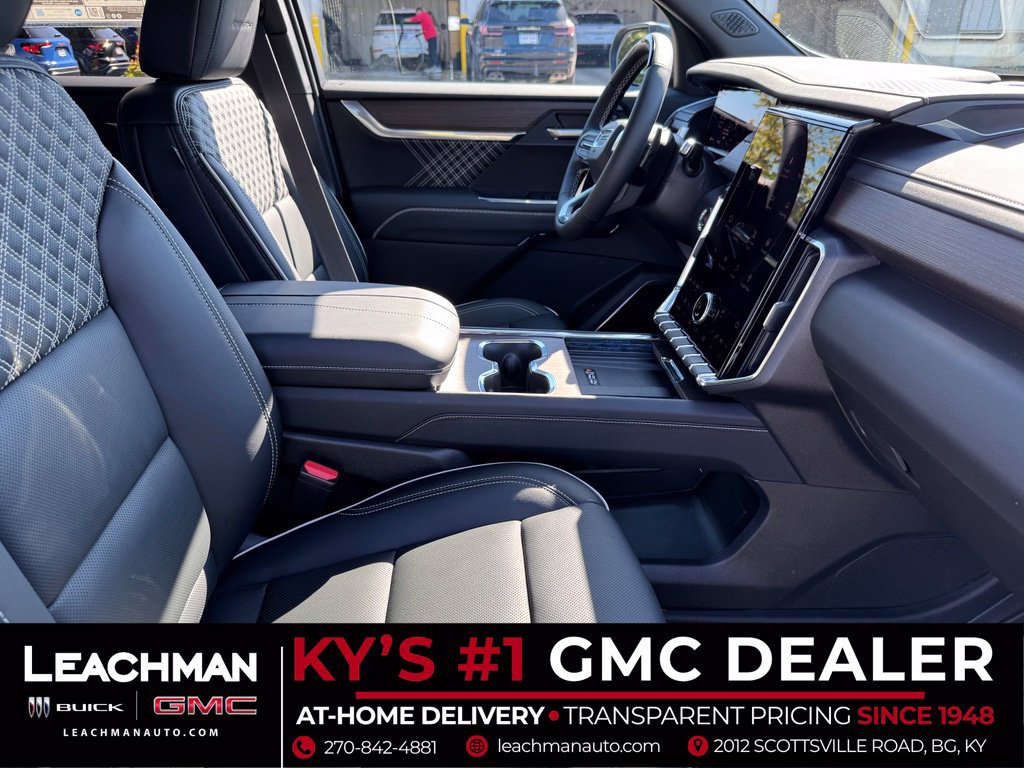New 2027 GMC Acadia Denali w/ LPO, Floor Liner Package AWD/4WD image 29