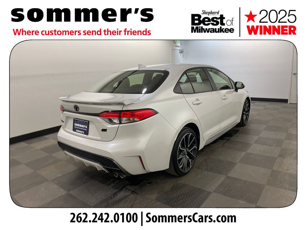 Used 2022 Toyota Corolla SE image 5