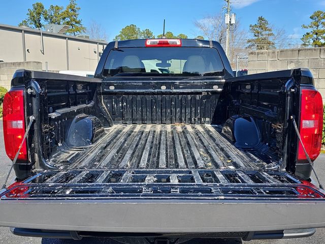 Used 2020 Chevrolet Colorado W/T w/ Custom Special Edition image 12