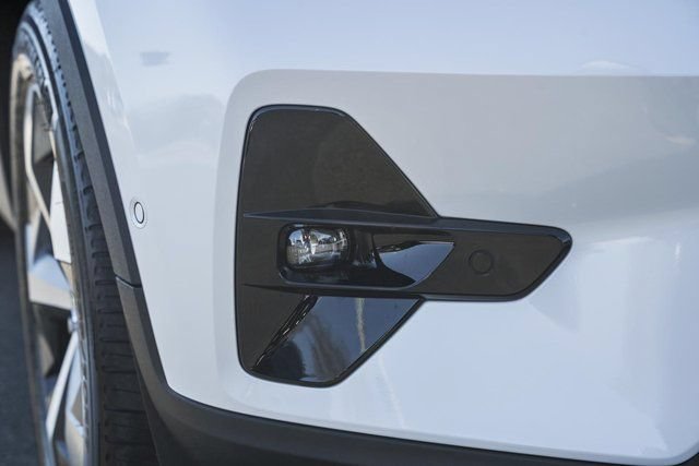 New 2026 Volvo XC40 B5 Plus w/ Protection Package Premier AWD/4WD image 14