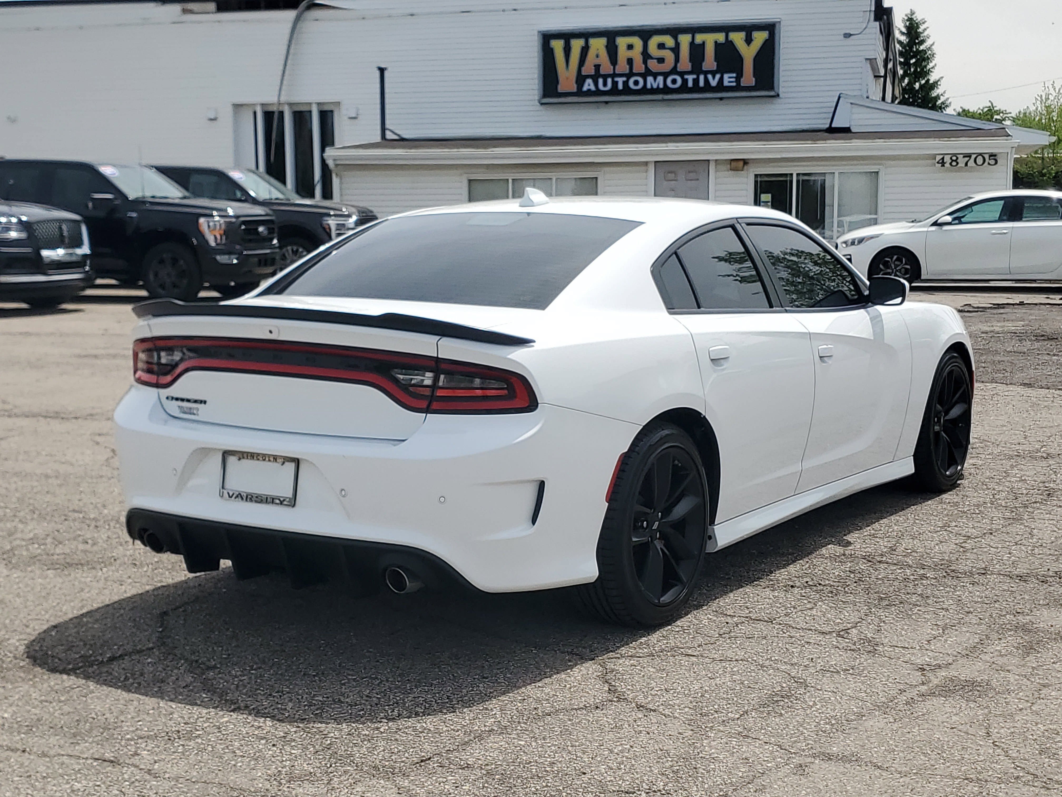 Used 2022 Dodge Charger GT w/ Plus Group RWD image 6