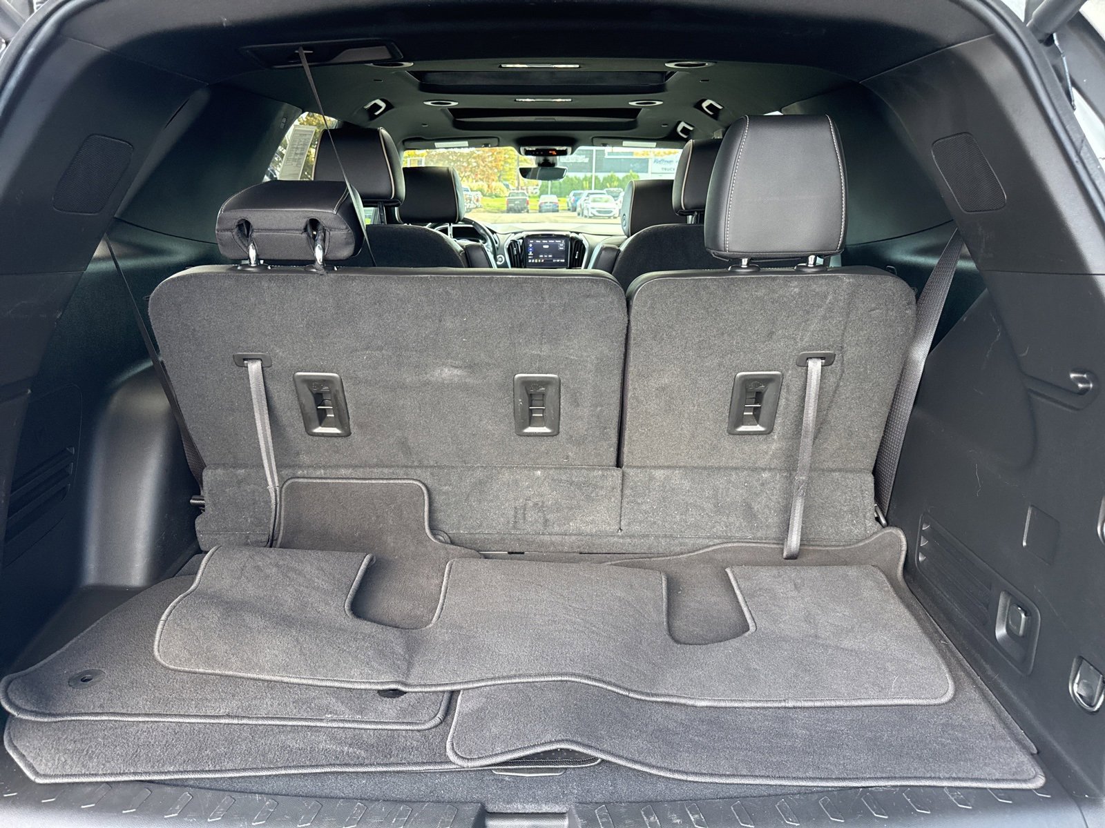 Used 2022 Chevrolet Traverse Premier image 14