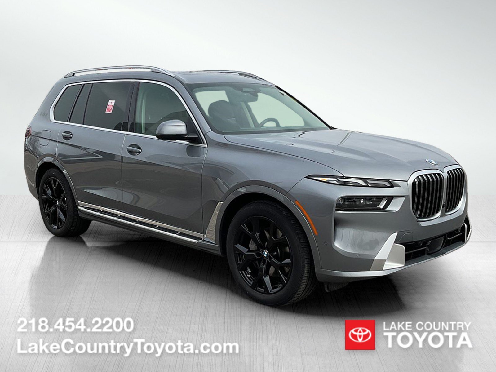 Used 2026 BMW X7 xDrive40i AWD/4WD image 7