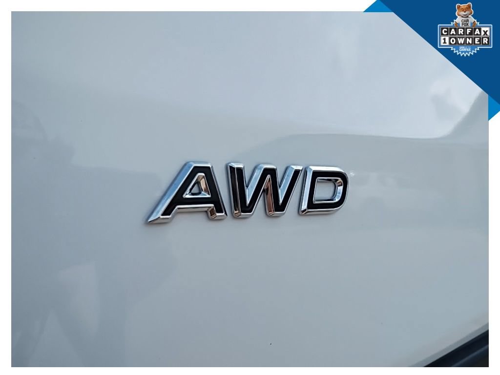 Used 2025 Ford Transit 250 148 Medium Roof Extended AWD image 10