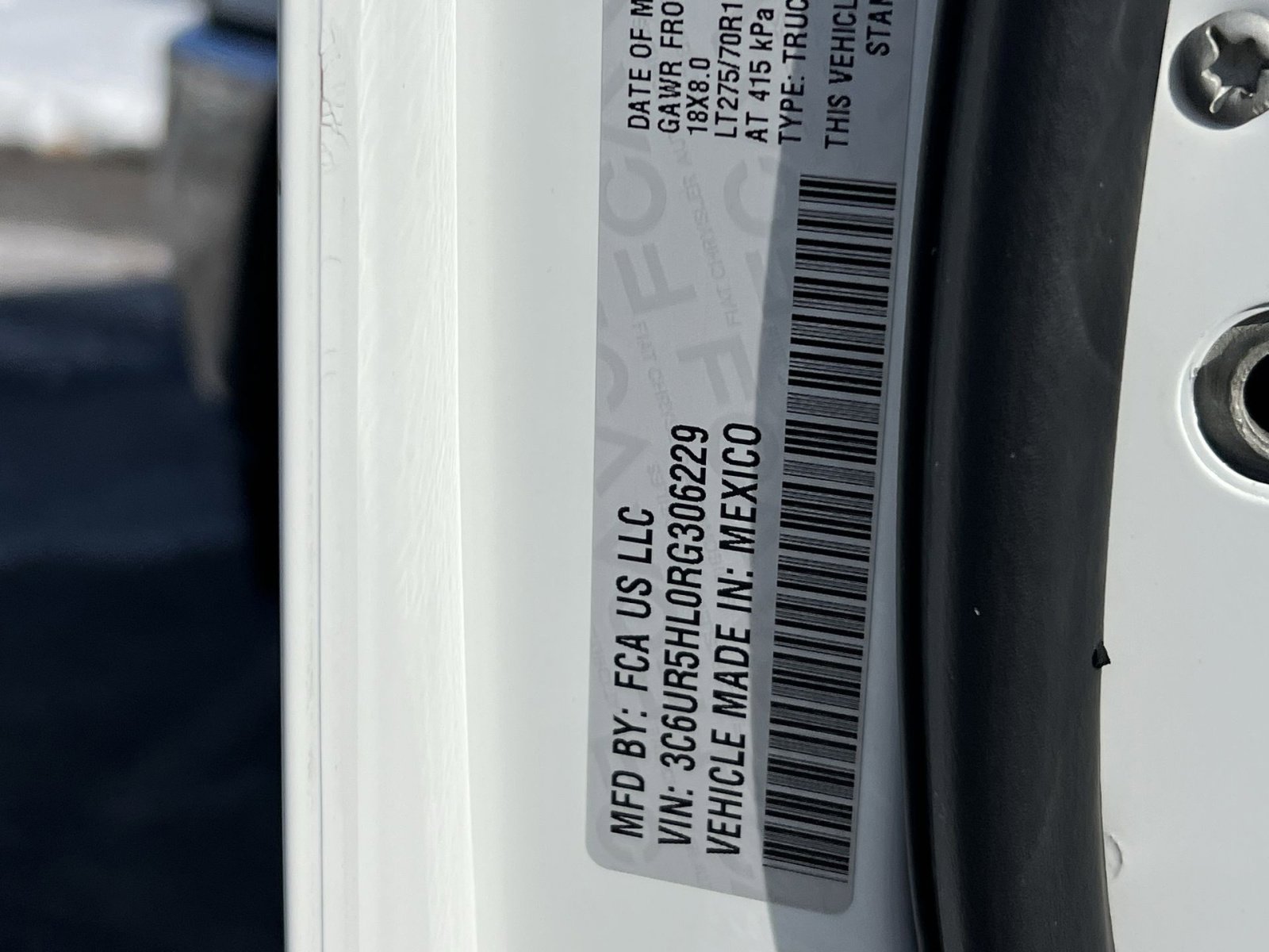 Used 2024 RAM 2500 Tradesman w/ Chrome Appearance Group image 28