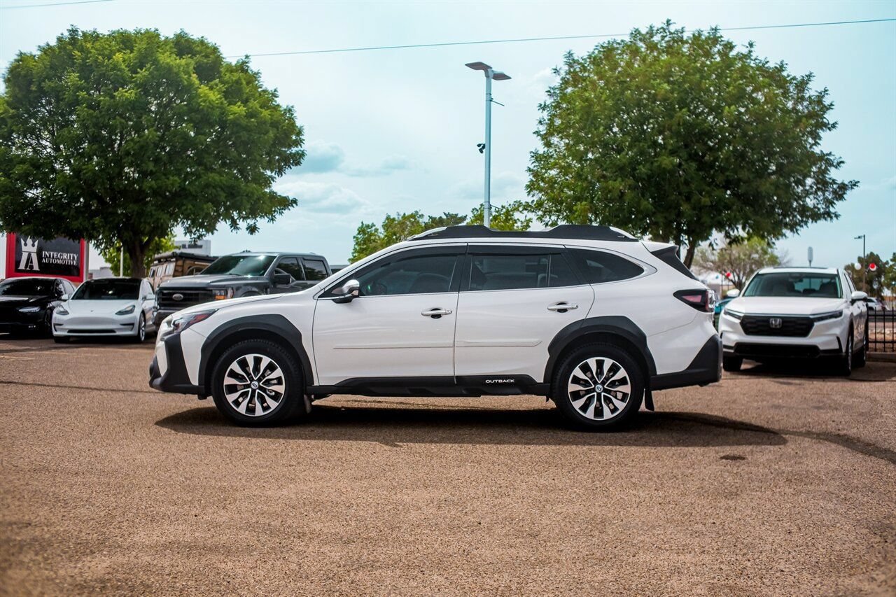 Used 2023 Subaru Outback Touring XT AWD/4WD image 4