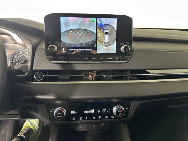 Used 2024 Mitsubishi Outlander SE Black Edition image 22