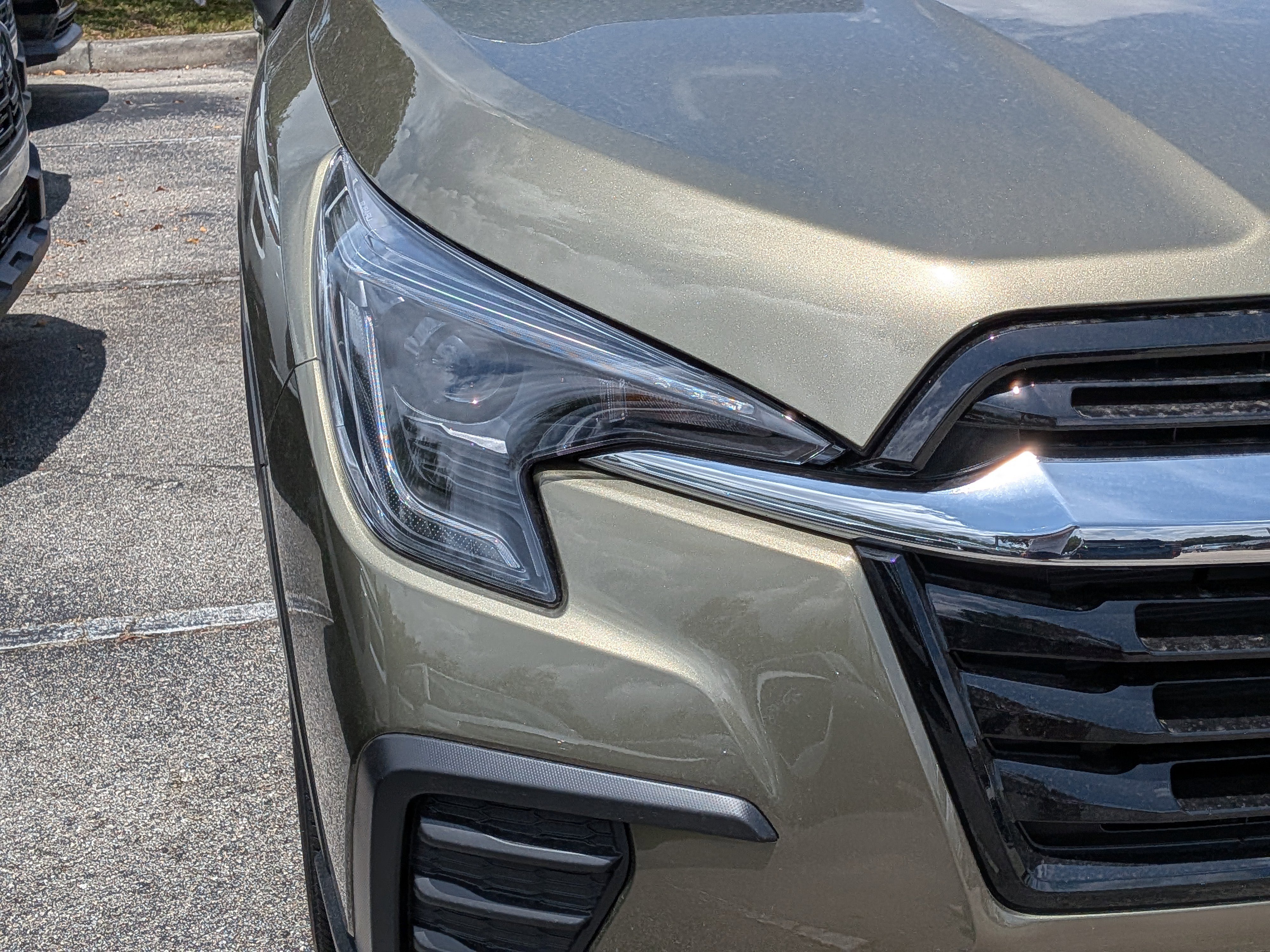 New 2026 Subaru Ascent Limited AWD/4WD image 8