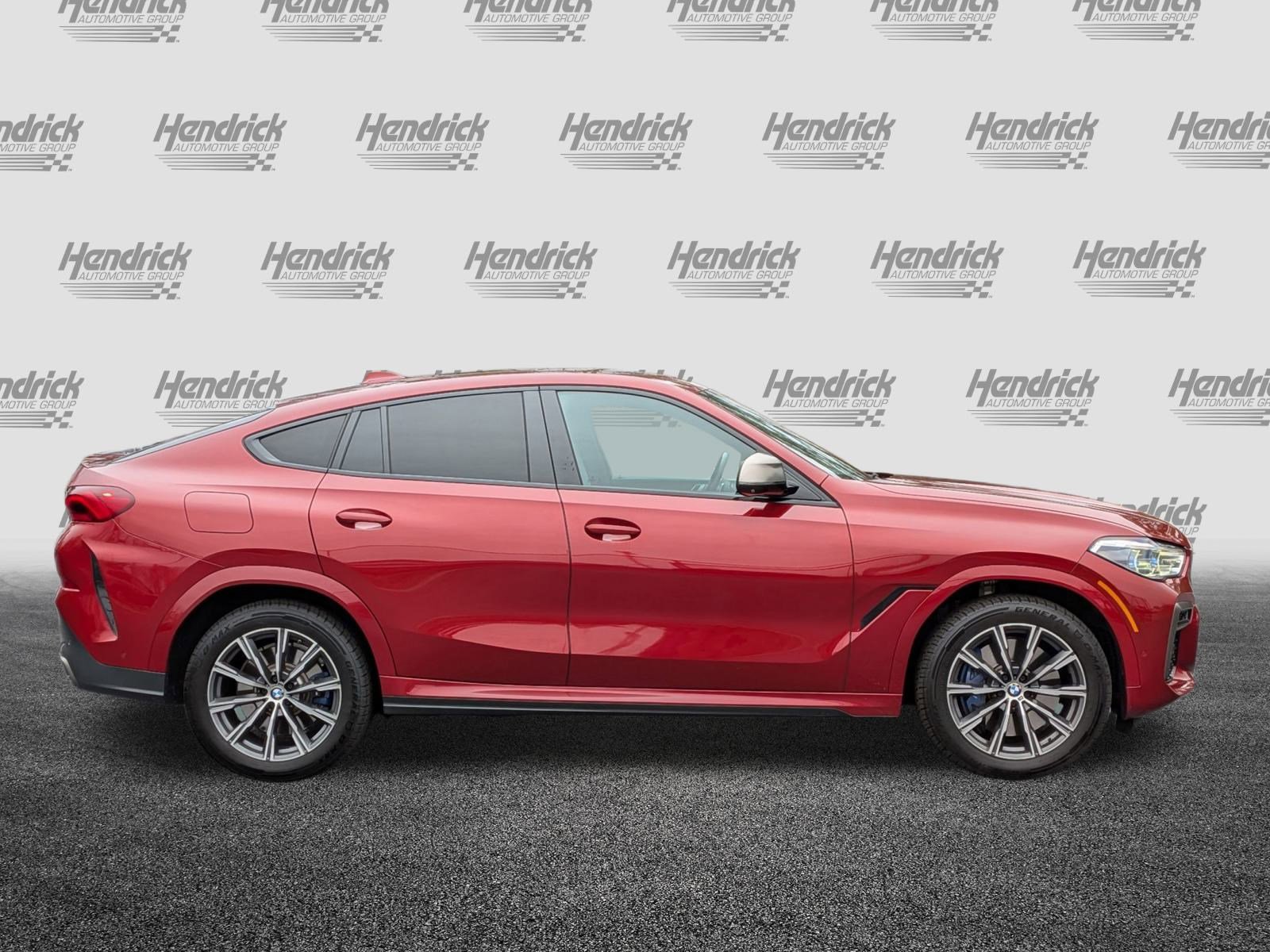 Used 2022 BMW X6 M50i w/ Executive Package image 10