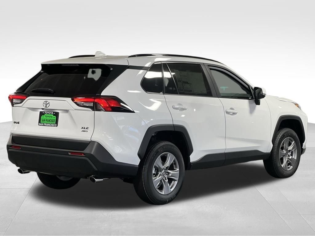 New 2025 Toyota RAV4 XLE image 5