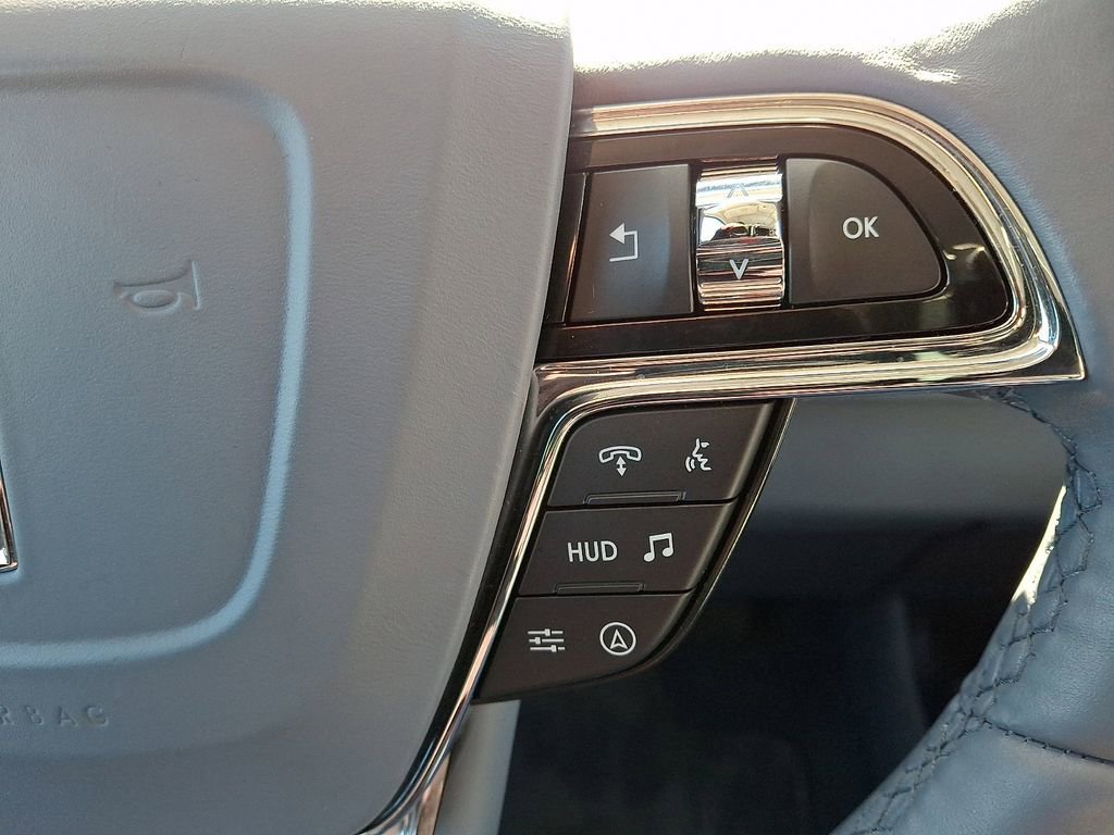 Certified 2024 Lincoln Navigator Black Label image 24