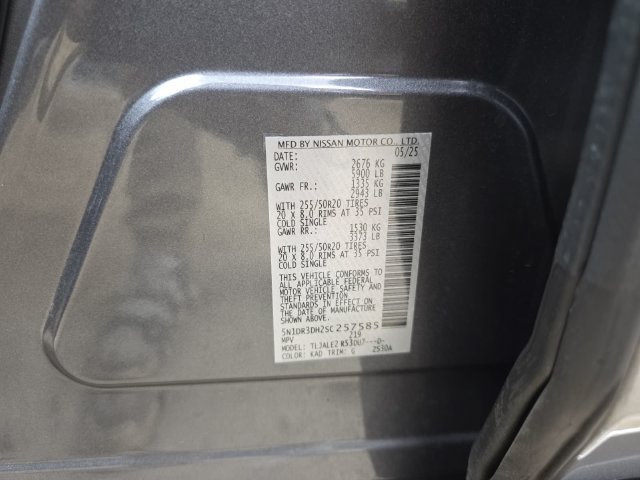 Used 2025 Nissan Pathfinder Platinum FWD image 33