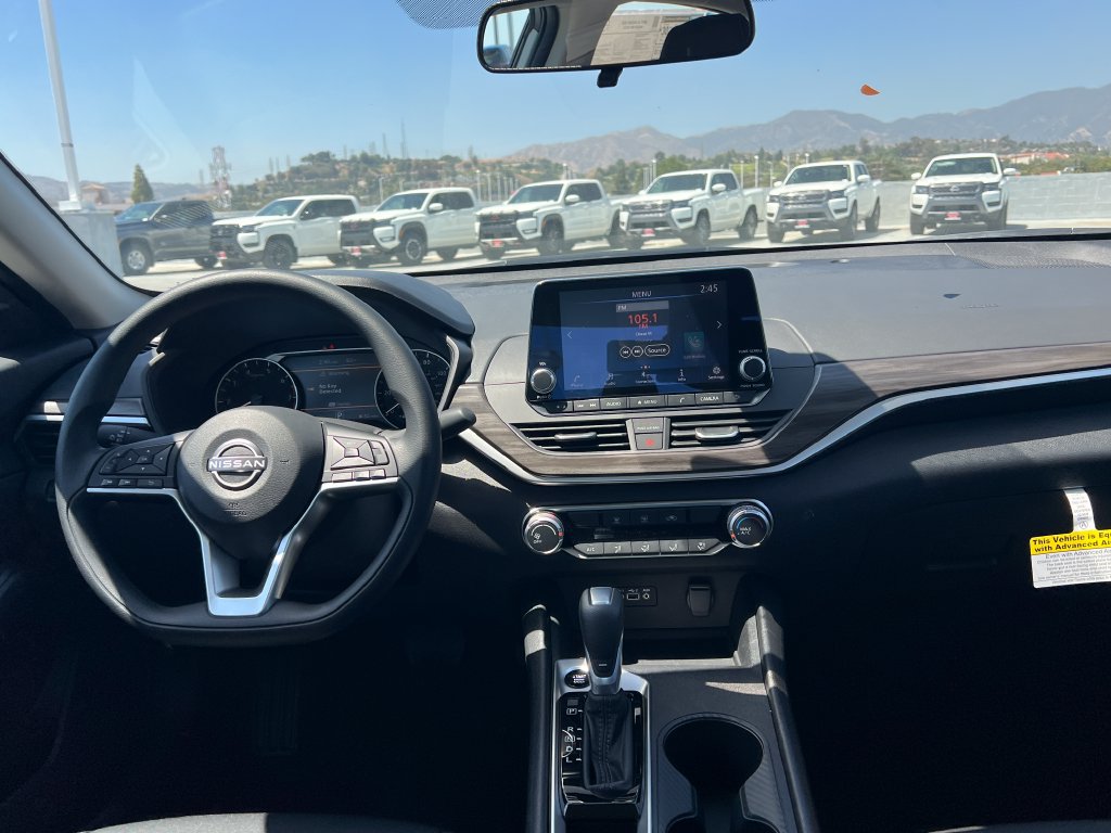 New 2026 Nissan Altima 2.5 SV FWD image 21