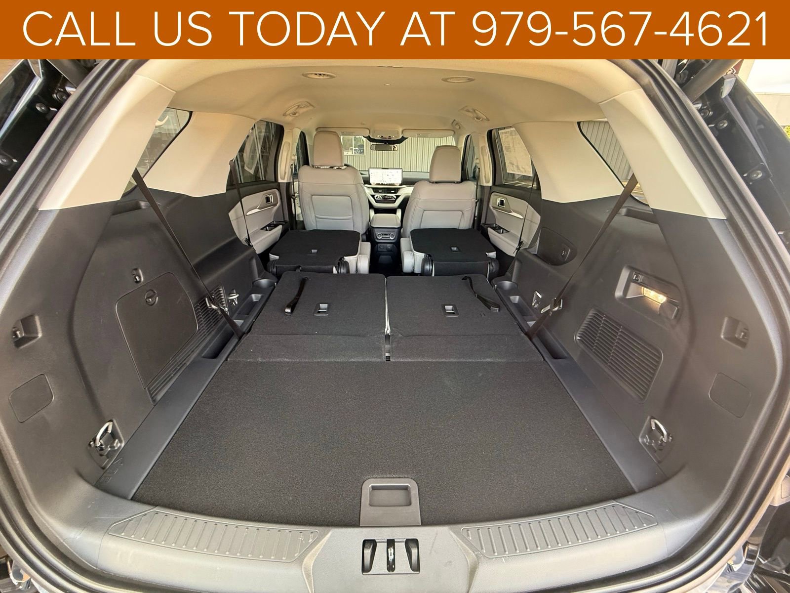 New 2026 Ford Explorer Active image 37