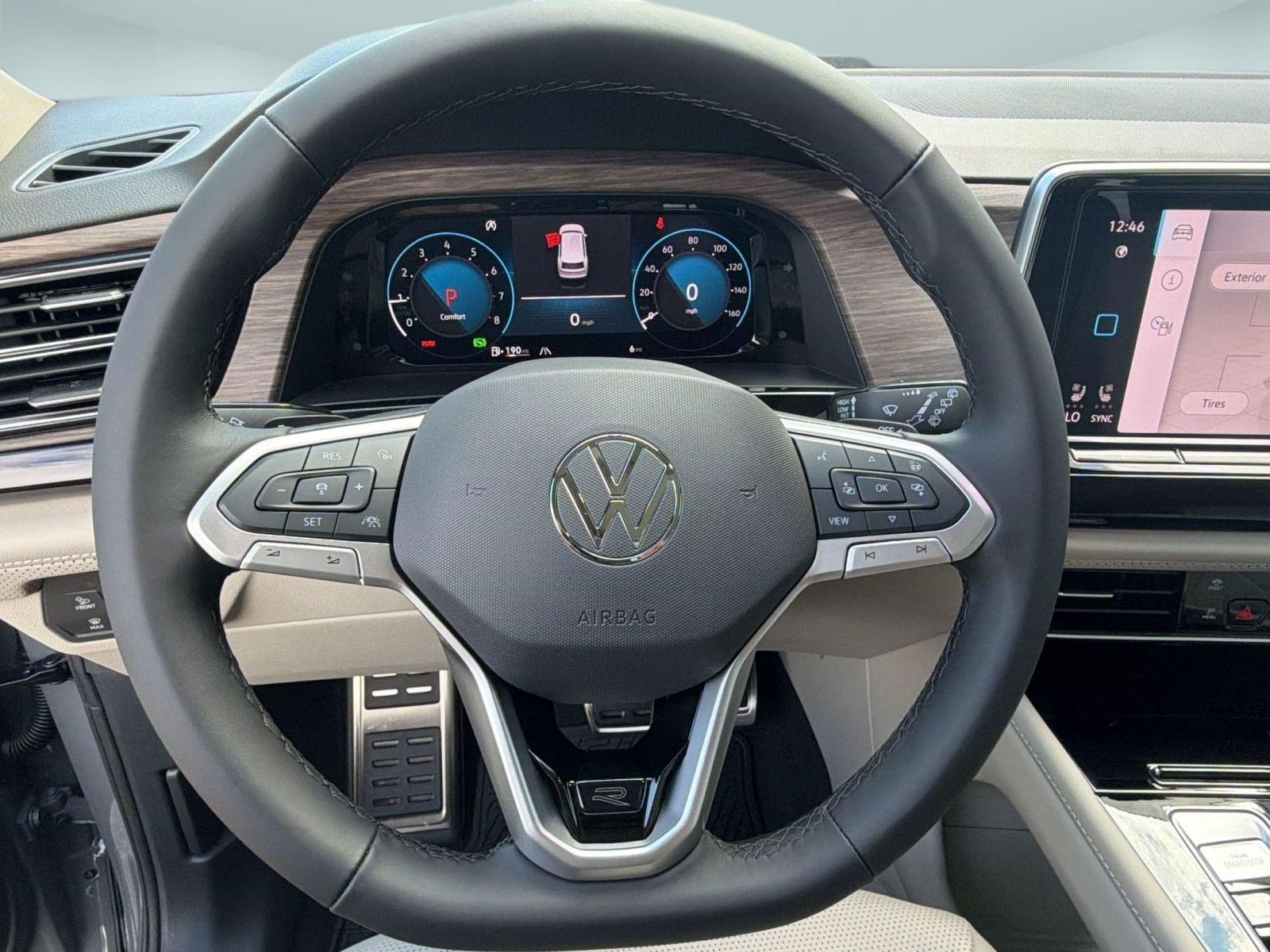 New 2026 Volkswagen Atlas SEL Premium R-Line AWD/4WD image 17